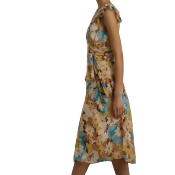 NWT Ralph Lauren Crinkle Georgette floral dress. Size 8 - Picture 6 of 10